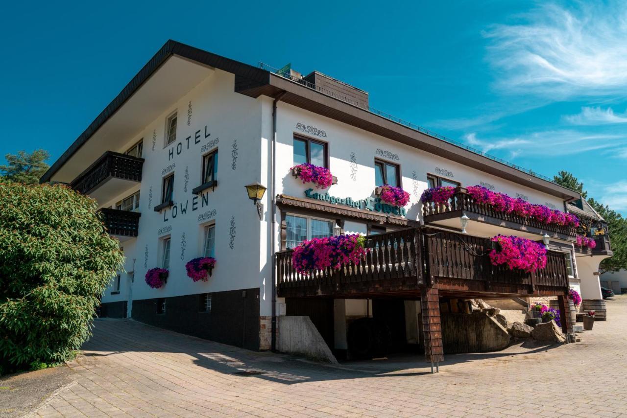 Landhotel Loewen Blumberg Exteriér fotografie